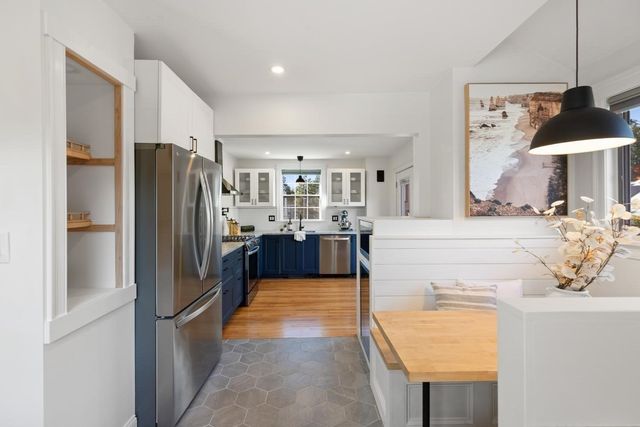 3 Lilly St, Malden, MA 02148