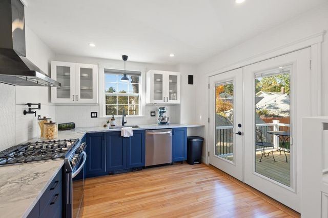 3 Lilly St, Malden, MA 02148