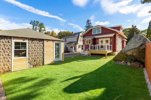 3 Lilly St, Malden, MA 02148