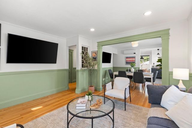 3 Lilly St, Malden, MA 02148