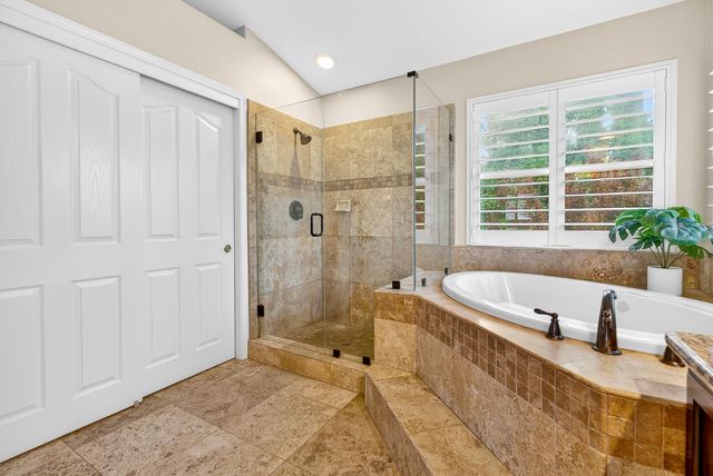 216 Heredia Ct, Roseville, CA 95747