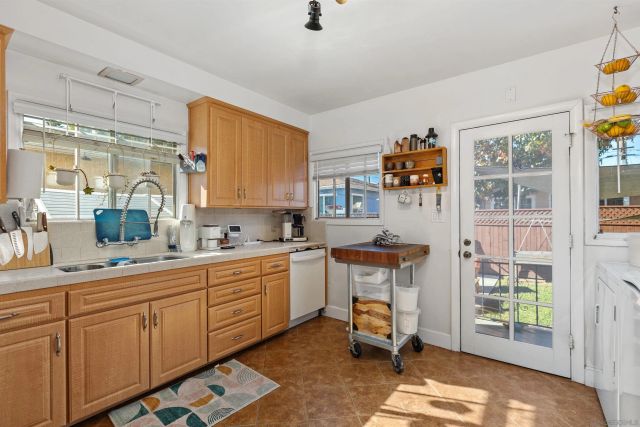 4830-4832 Utah St, San Diego, CA 92116