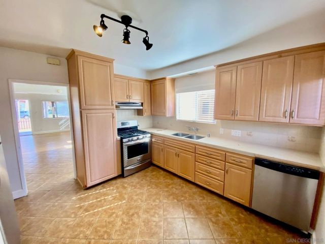 4830-4832 Utah St, San Diego, CA 92116