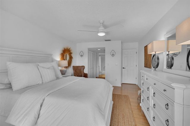 1142 BIRD BAY WAY 301, Venice, FL 34285