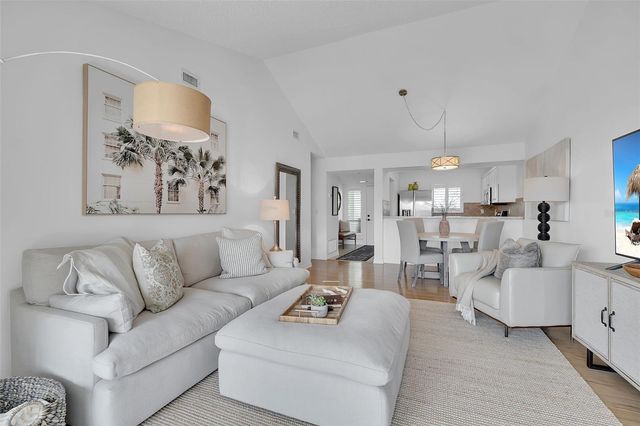 1142 BIRD BAY WAY 301, Venice, FL 34285