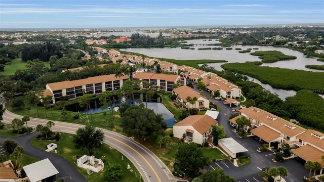 1142 BIRD BAY WAY 301, Venice, FL 34285
