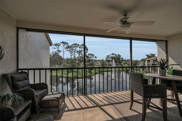 1142 BIRD BAY WAY 301, Venice, FL 34285