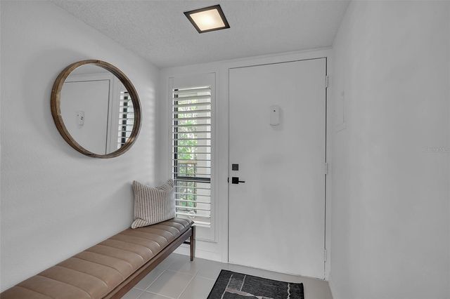 1142 BIRD BAY WAY 301, Venice, FL 34285