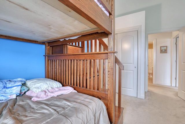 W206N16708 Blackberry CIRCLE, Jackson, WI 53037