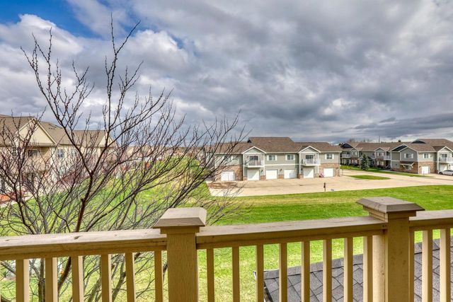 W206N16708 Blackberry CIRCLE, Jackson, WI 53037