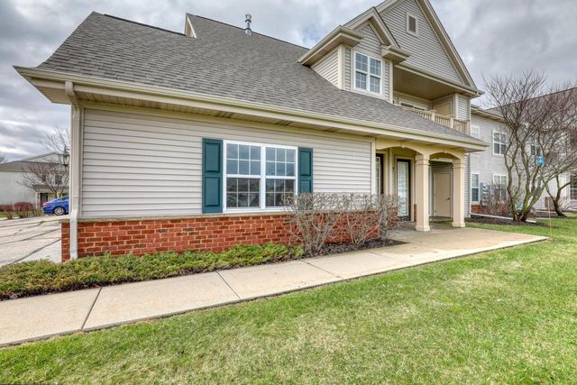 W206N16708 Blackberry CIRCLE, Jackson, WI 53037