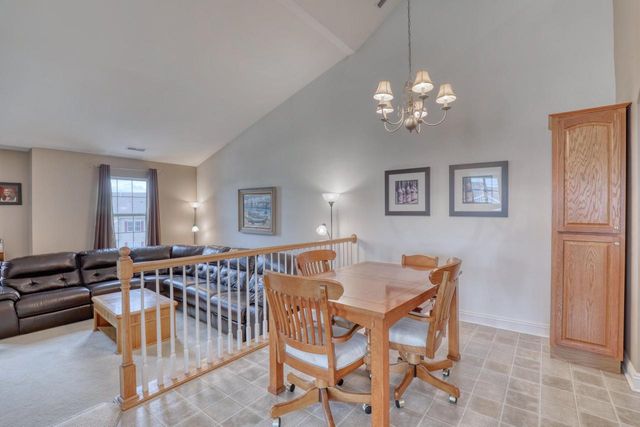 W206N16708 Blackberry CIRCLE, Jackson, WI 53037