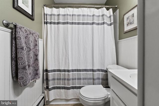 310 LOCUST DR, Phoenixville, PA 19460