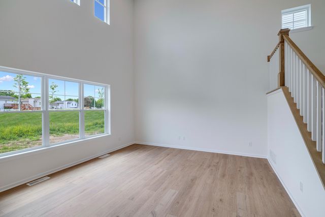5213 Red Rock Lane, Schererville, IN 46375