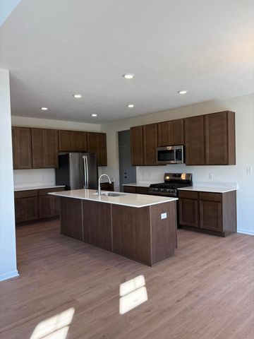 5213 Red Rock Lane, Schererville, IN 46375