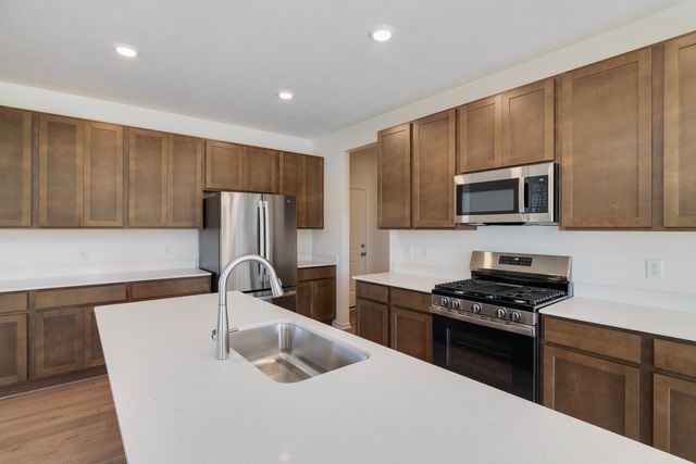 5213 Red Rock Lane, Schererville, IN 46375
