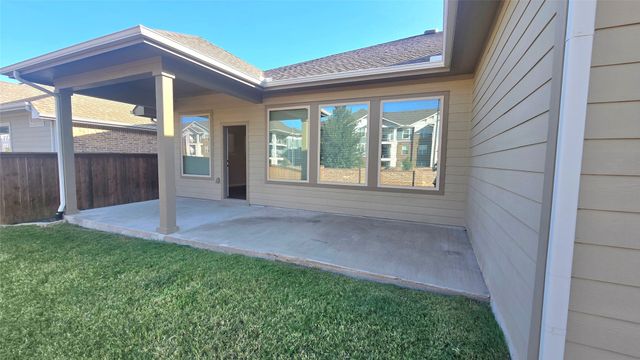 4805 Briarwood Drive, Haltom City, TX 76137