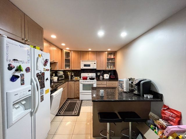 30 Revere Beach Pkwy 802, Medford, MA 02155