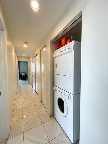 30 Revere Beach Pkwy 802, Medford, MA 02155
