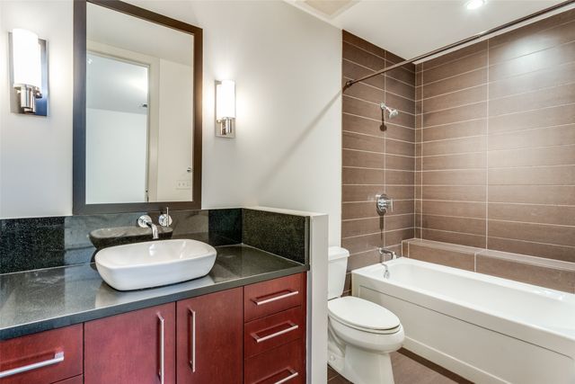 2600 W 7th Street 1329, Fort Worth, TX 76107