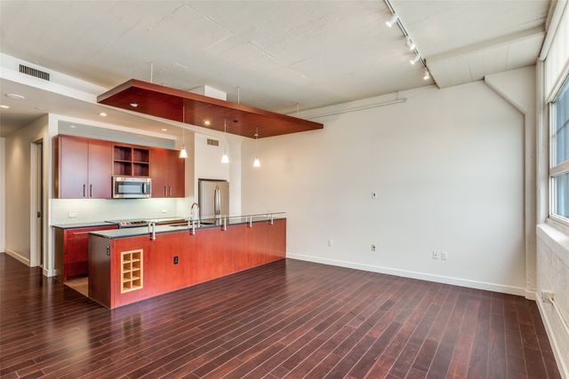 2600 W 7th Street 1329, Fort Worth, TX 76107