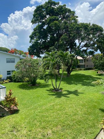 341 Windsor O, West Palm Beach, FL 33417