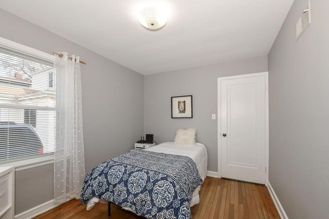 2515 N 71st STREET, Wauwatosa, WI 53213