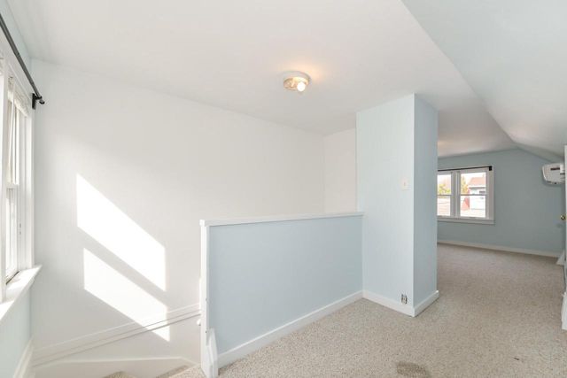 2515 N 71st STREET, Wauwatosa, WI 53213