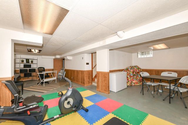 2515 N 71st STREET, Wauwatosa, WI 53213