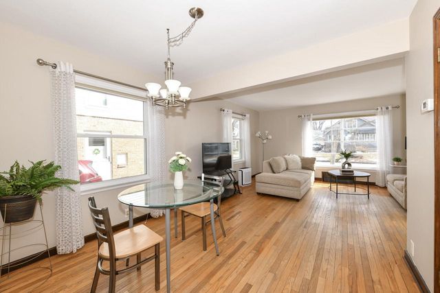 2515 N 71st STREET, Wauwatosa, WI 53213