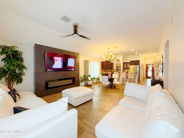 14245 PEYTON EDWARDS Avenue, El Paso, TX 79938