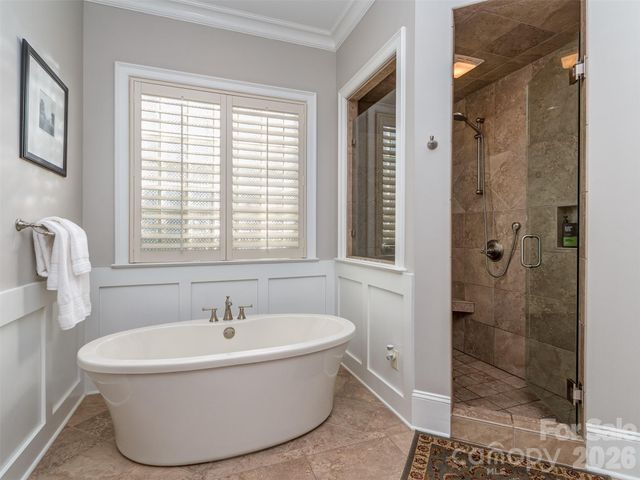 16728 Ashton Oaks Drive, Charlotte, NC 28278
