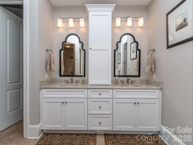 16728 Ashton Oaks Drive, Charlotte, NC 28278