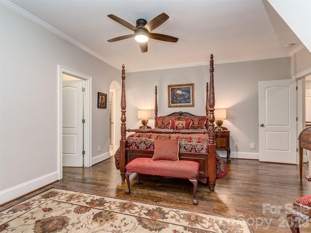 16728 Ashton Oaks Drive, Charlotte, NC 28278