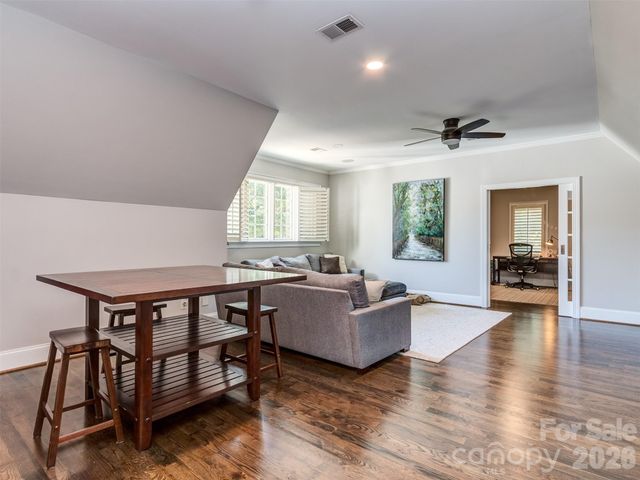 16728 Ashton Oaks Drive, Charlotte, NC 28278