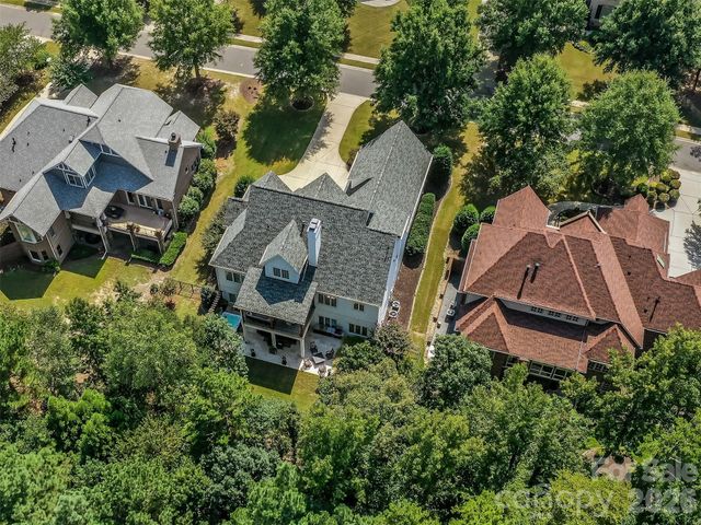 16728 Ashton Oaks Drive, Charlotte, NC 28278