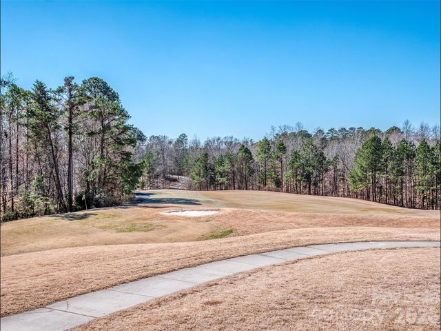 16728 Ashton Oaks Drive, Charlotte, NC 28278