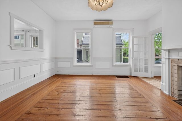 23 Day St, Somerville, MA 02144