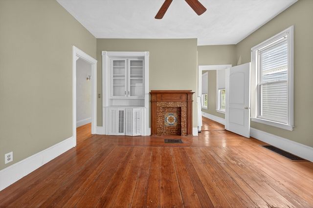 23 Day St, Somerville, MA 02144