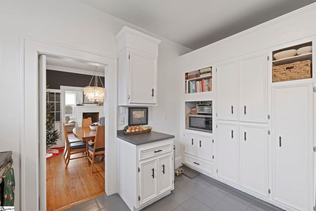 513 NE Main Street, Easley, SC 29640