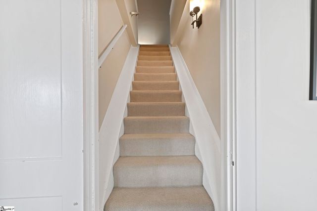 513 NE Main Street, Easley, SC 29640