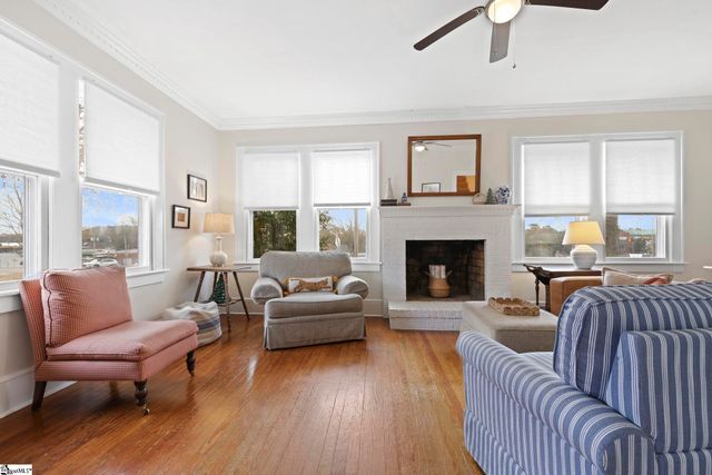 513 NE Main Street, Easley, SC 29640