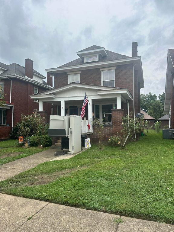 2962 Third Avenue, Huntington, WV 25702