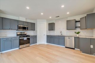 171 Orion CV, Kyle, TX 78640
