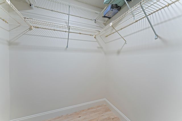 1605 S Us Hwy 1 E104, Jupiter, FL 33477