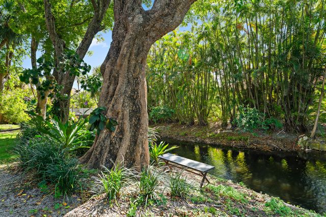 1605 S Us Hwy 1 E104, Jupiter, FL 33477