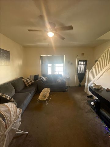 321 E 18th Ave, Homestead, PA 15120