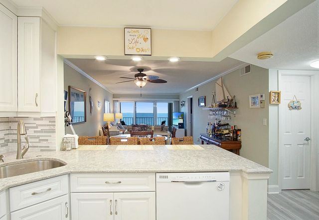 10310 S Ocean Drive 405, Jensen Beach, FL 34957
