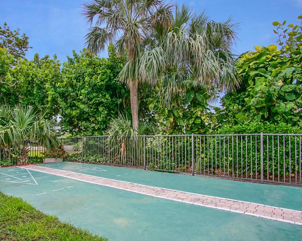 10310 S Ocean Drive 405, Jensen Beach, FL 34957