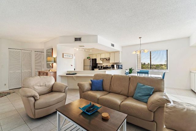 1605 S Us Highway 1 C401, Jupiter, FL 33477